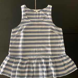 Lightweight sleeveless beach top